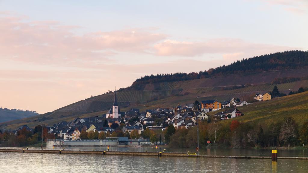 Ferienwohnung Am Edelberg เอนเคิร์ช ภายนอก รูปภาพ